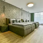 Stracena Hotel